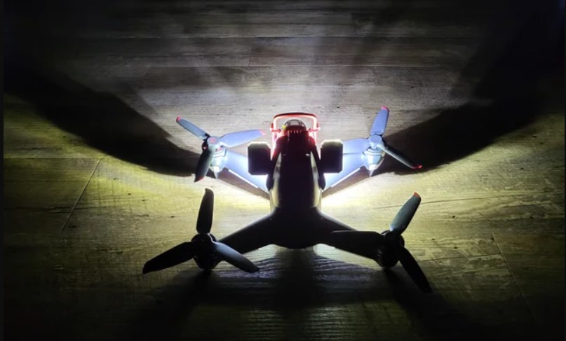 https://droneshopperth.com.au/wp-content/uploads/2022/11/dji-avata-fpv-tactical-light-kit-drone-shop-perth-7.jpg