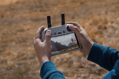 DJI RC 2 Remote Controller for Mini 4 and Air 3 - Image 3